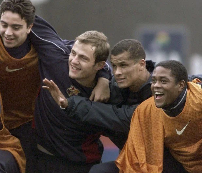 易游体育入口 -浙江队训练开放日，赛后官宣签约引欢呼，国王杯在即，团队化学反应显著的简单介绍