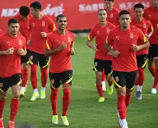 YY体育地址 -集结日北京国安备战西甲集结日拉齐奥备战中超，山东男篮转会期止住颓势瞬间刷屏 